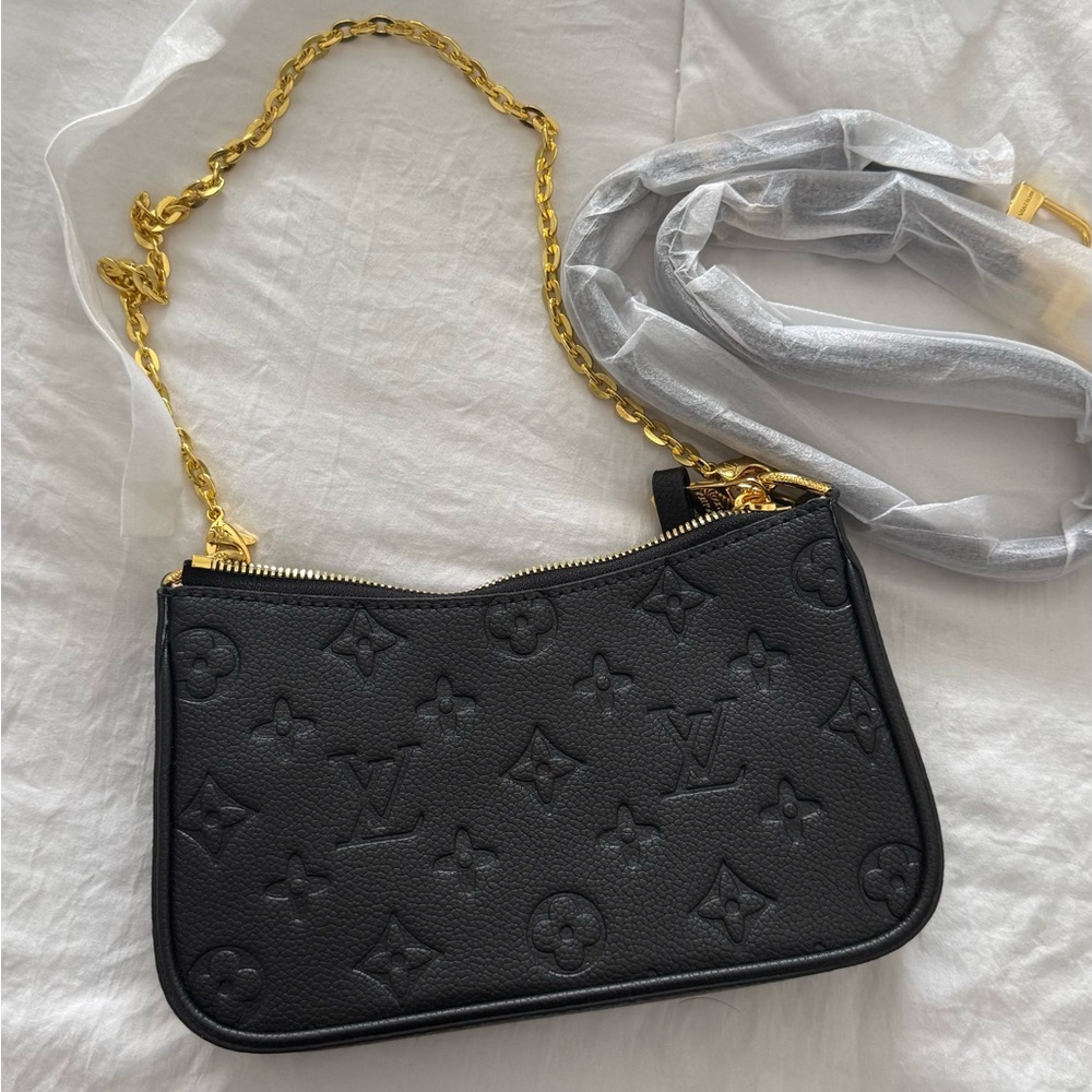 New back bag - Picture 2 of 4